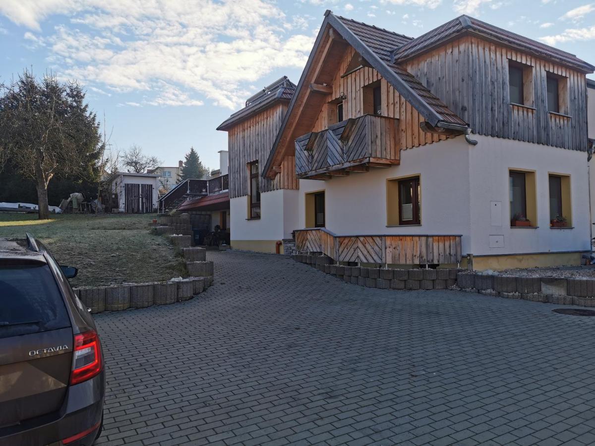 Ferienwohnung Und Pension Guertler Werdau Zewnętrze zdjęcie